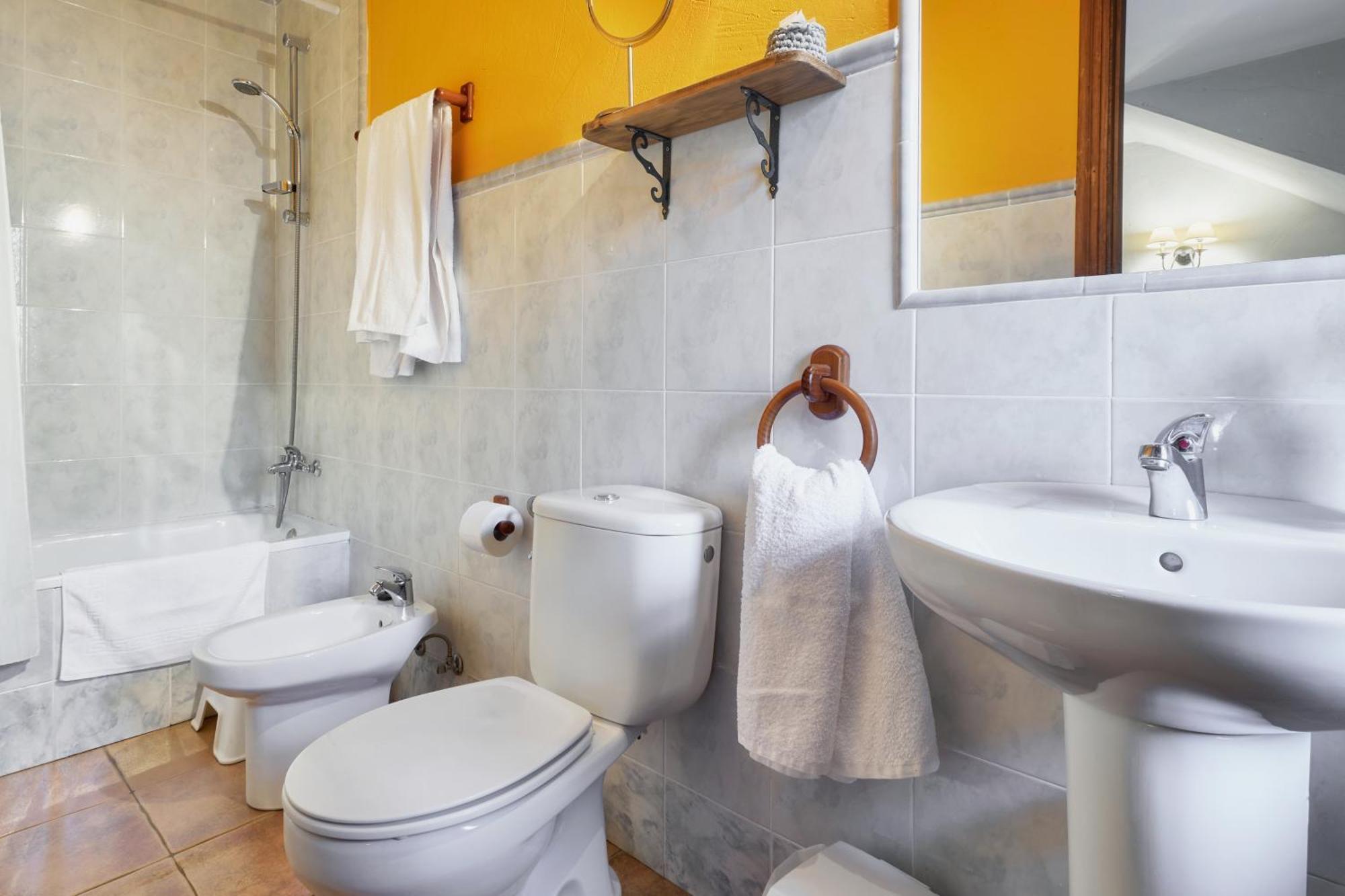 Aldaron Guest House Boca de Huergano Ngoại thất bức ảnh